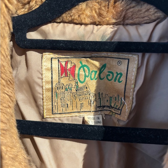 Vintage Brown Faux Fur Coat with Tan Accents - Picture 3 of 3